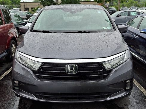 Used 2024 Honda Odyssey EX-L image 2