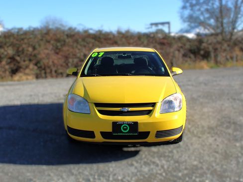Used 2007 Chevrolet Cobalt LT image 2