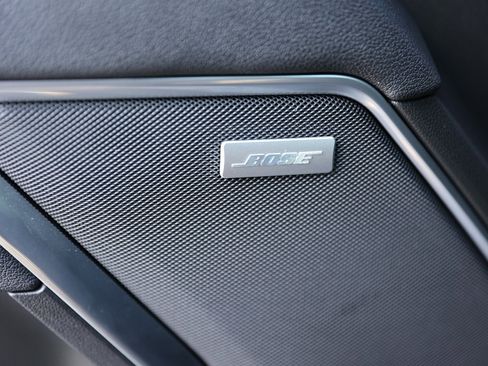 Used 2025 GMC Sierra 2500 SLT w/ SLT Premium Package image 38