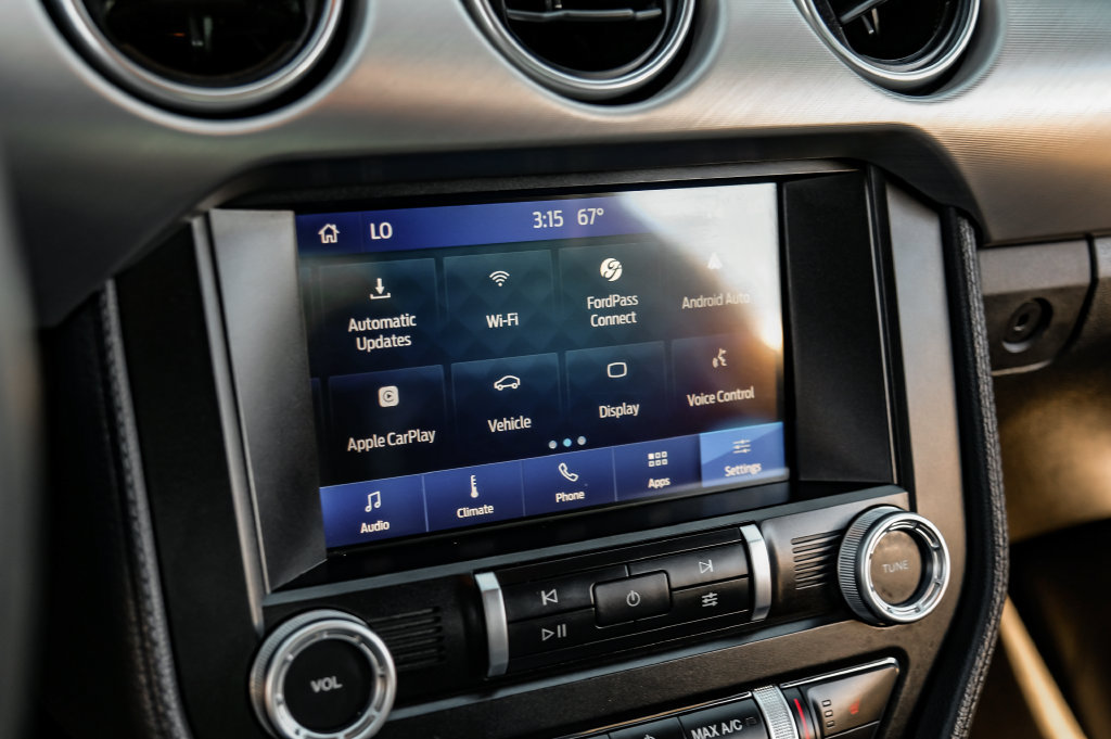 Used 2022 Ford Mustang Premium RWD image 27