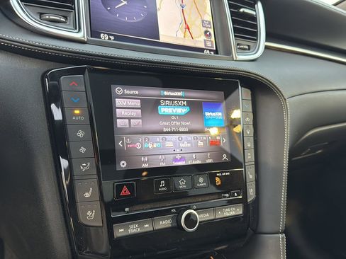 Used 2023 INFINITI QX50 Sport image 22