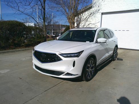 Used 2022 Acura MDX FWD w/ Technology Package image 6