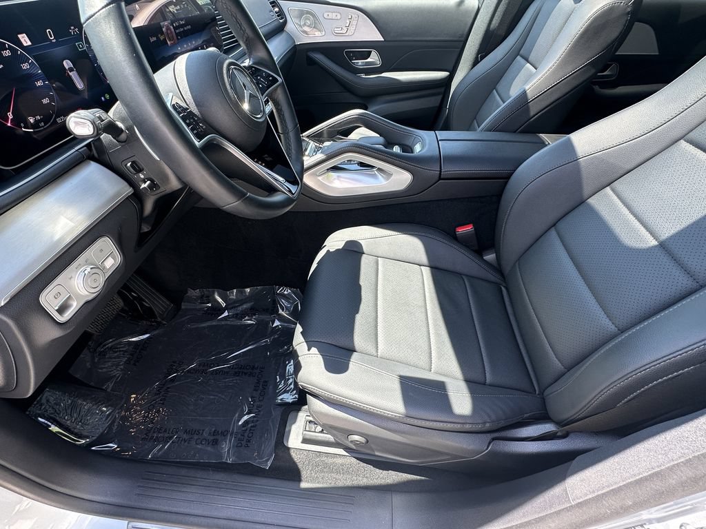 Certified 2025 Mercedes-Benz GLS 450 4MATIC image 10