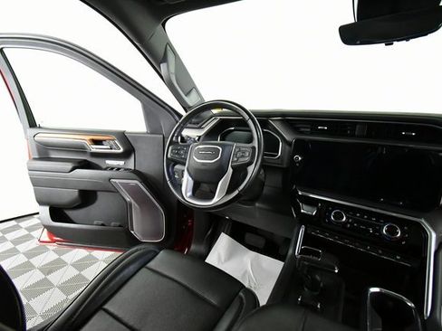 Used 2022 GMC Sierra 1500 Denali w/ Technology Package image 19