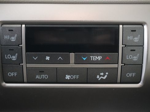 Used 2019 Lexus GX 460 Premium w/ Premium Package AWD/4WD image 14