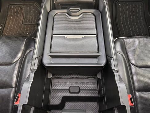 Used 2021 RAM 1500 Limited w/ Night Edition image 25