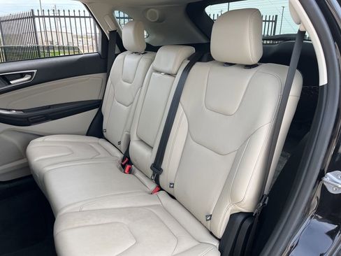 Used 2022 Ford Edge Titanium w/ Equipment Group 301A image 28