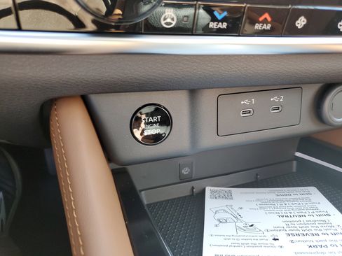 New 2026 Nissan Rogue Platinum AWD/4WD image 18