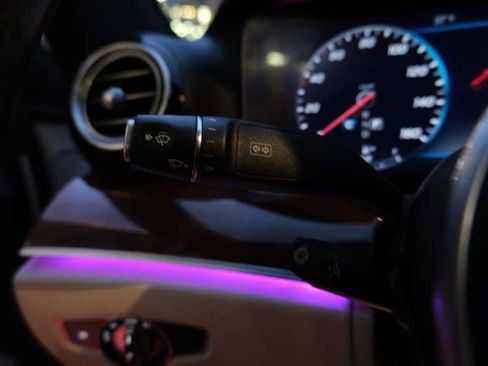 Used 2019 Mercedes-Benz E 300 4MATIC w/ Premium 1 Package image 41