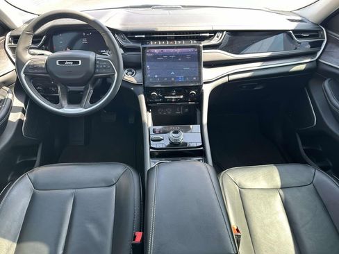 Used 2022 Jeep Grand Cherokee Limited 4xe image 14