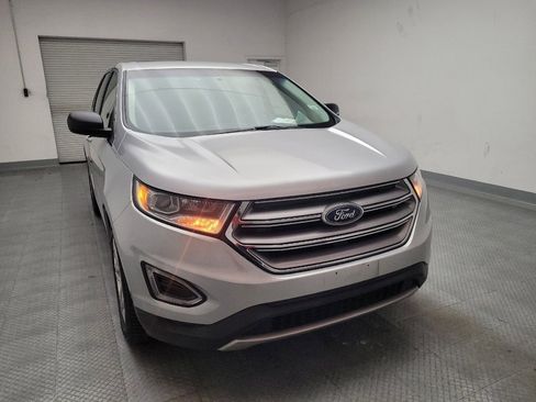Used 2018 Ford Edge Titanium image 14