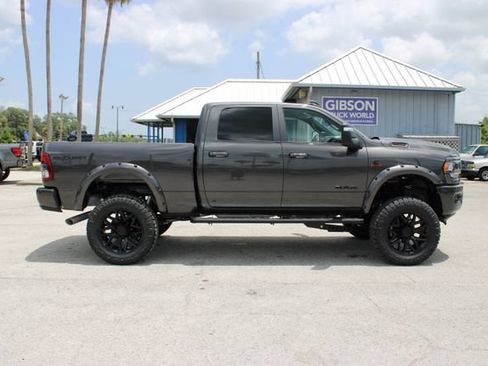 Used 2024 RAM 2500 Big Horn w/ Night Edition AWD/4WD image 13