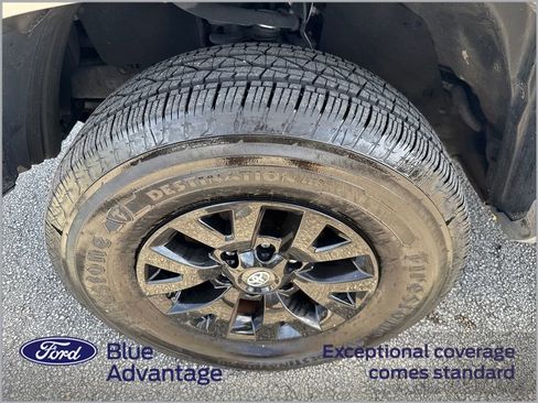 Used 2020 Toyota Tacoma SR5 image 11