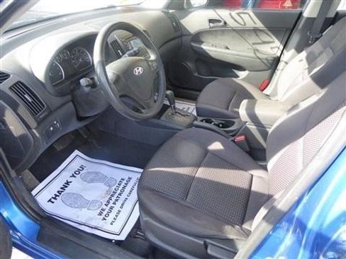 Used 2010 Hyundai Elantra GLS FWD image 15