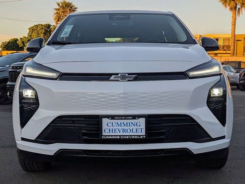 New 2027 Chevrolet Bolt LT w/ Comfort Package FWD image 5