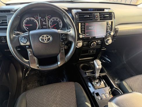 Used 2024 Toyota 4Runner TRD Off-Road image 17