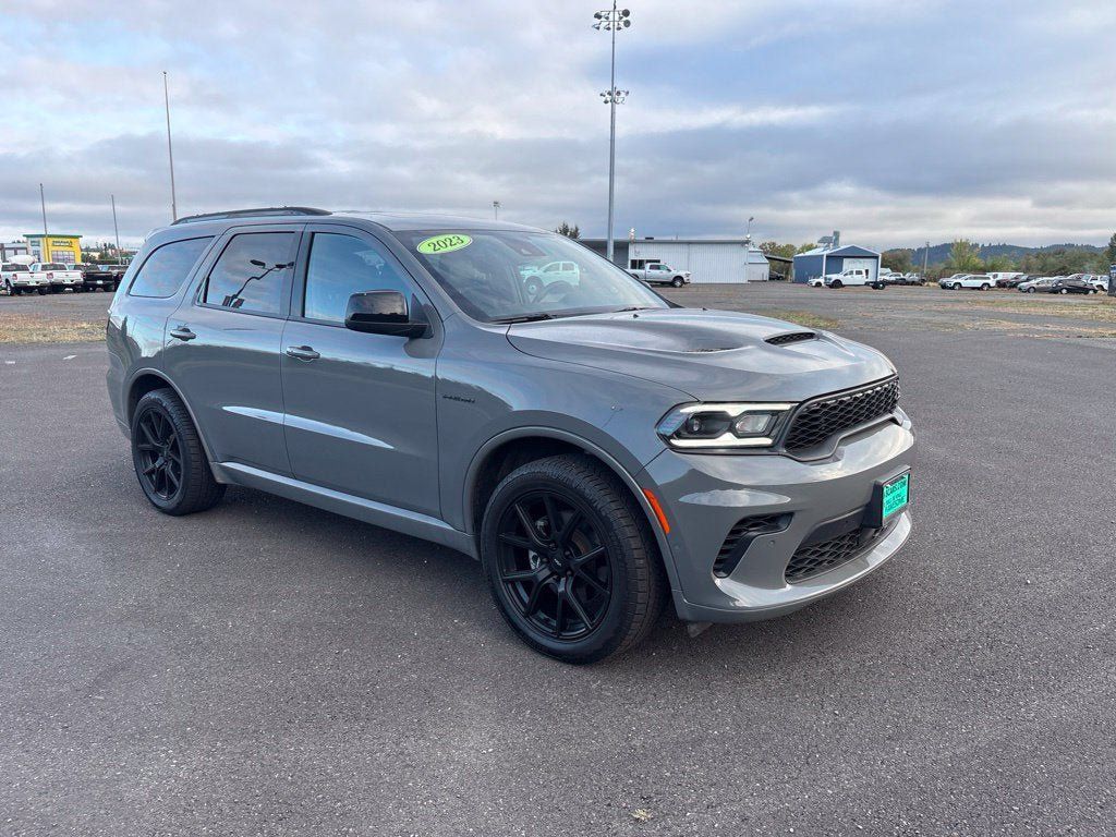 Used 2023 Dodge Durango R/T w/ Hemi Orange Plus Package AWD/4WD image 13