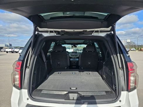 Used 2022 Chevrolet Tahoe RST w/ Luxury Package image 23