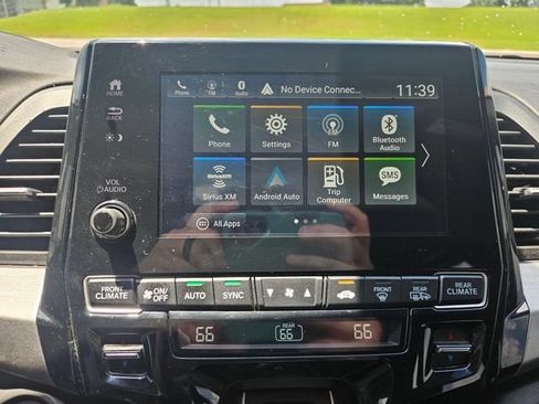 Used 2023 Honda Odyssey Sport image 18