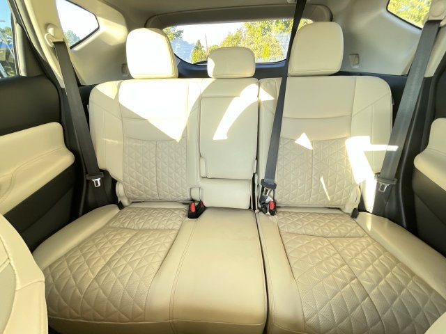 Used 2023 Nissan Murano Platinum w/ Cargo Package AWD/4WD image 16