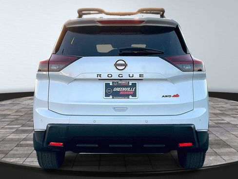 New 2026 Nissan Rogue SV AWD/4WD image 4