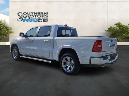 New 2026 RAM 1500 Big Horn AWD/4WD image 3