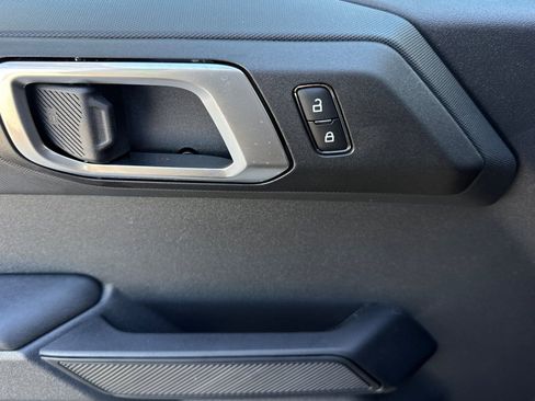 New 2026 Ford Bronco Big Bend w/ Black Appearance Package AWD/4WD image 10