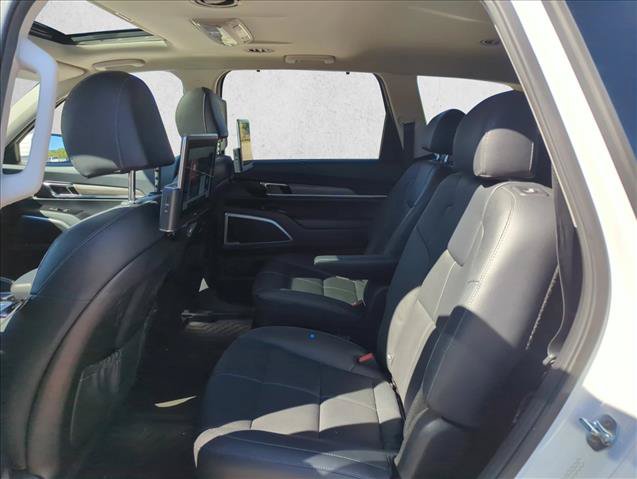 Used 2022 Kia Telluride EX w/ EX Premium Package FWD image 19