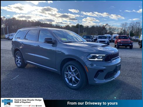 New 2026 Dodge Durango GT image 1