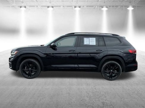 Used 2023 Volkswagen Atlas SEL R-Line AWD/4WD image 2