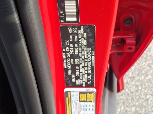 Used 2025 Kia K4 EX image 26