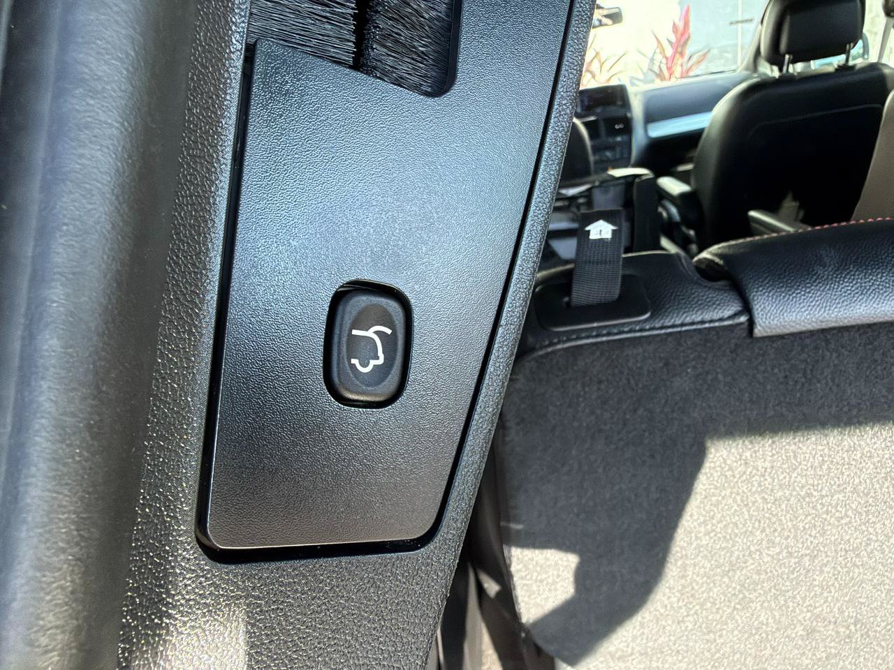 Used 2019 Dodge Grand Caravan GT FWD image 39