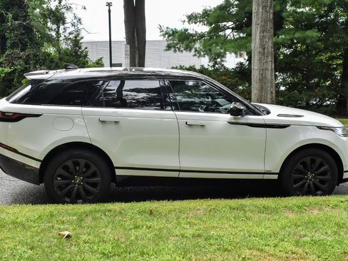 Used 2021 Land Rover Range Rover Velar R-Dynamic S AWD/4WD image 8