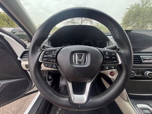 Used 2021 Honda Accord Touring image 27