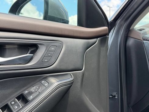 Used 2023 Nissan Rogue SL w/ SL Premium Package FWD image 15