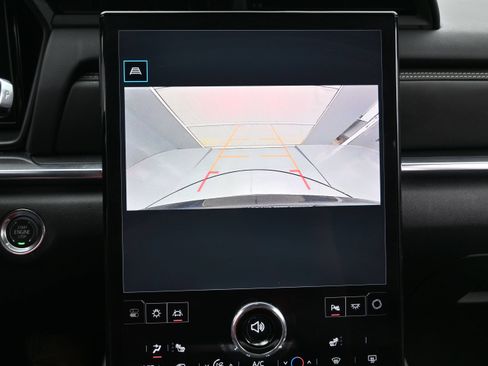 Used 2026 GMC Terrain Elevation FWD image 17