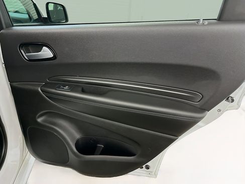 Used 2021 Dodge Durango SXT image 32