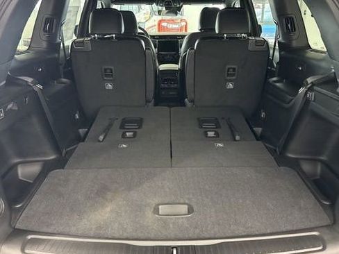 New 2025 Jeep Grand Cherokee L Altitude image 15