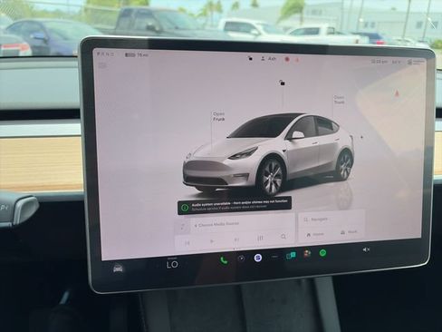 Used 2023 Tesla Model Y Long Range AWD/4WD image 17