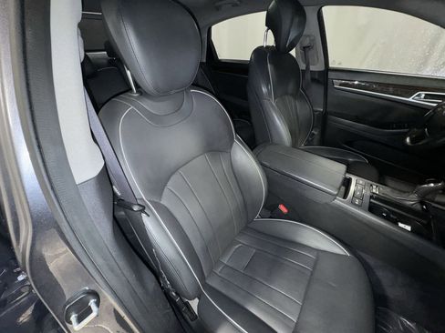 Used 2015 Hyundai Genesis 3.8 w/ Option Group 03 image 33