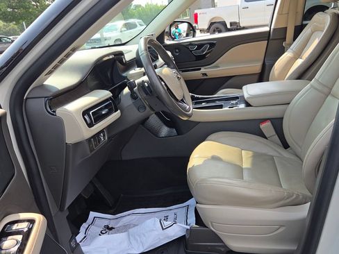 Used 2021 Lincoln Aviator Reserve w/ Equipment Group 201A RWD image 5