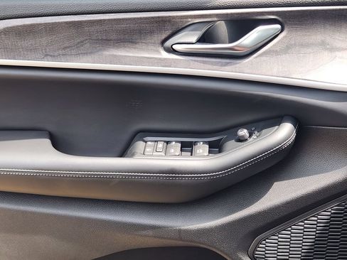 New 2026 Jeep Grand Cherokee Altitude RWD image 15