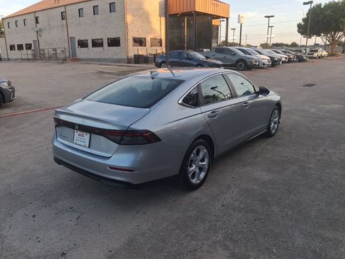 Used 2025 Honda Accord LX image 7