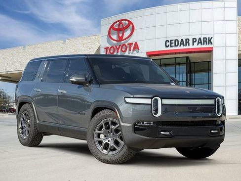 Used 2024 Rivian R1S Adventure image 1