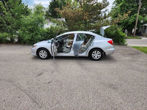 Used 2012 Honda Civic LX image 12