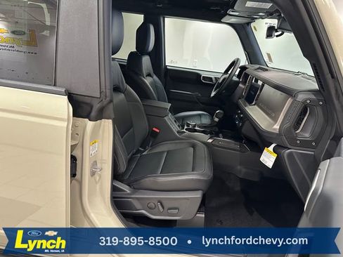 New 2025 Ford Bronco Outer Banks image 7