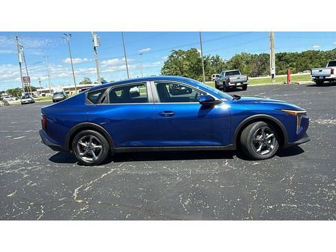 Used 2025 Kia K4 FWD image 8
