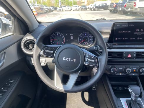 Used 2023 Kia Forte LXS FWD image 16
