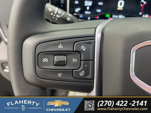 Used 2025 GMC Sierra 1500 Elevation image 25