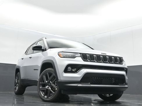 New 2026 Jeep Compass Limited image 32